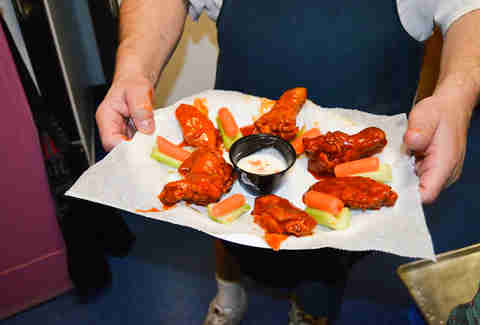 Wingnutz