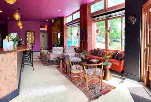Calabash Tea Bar