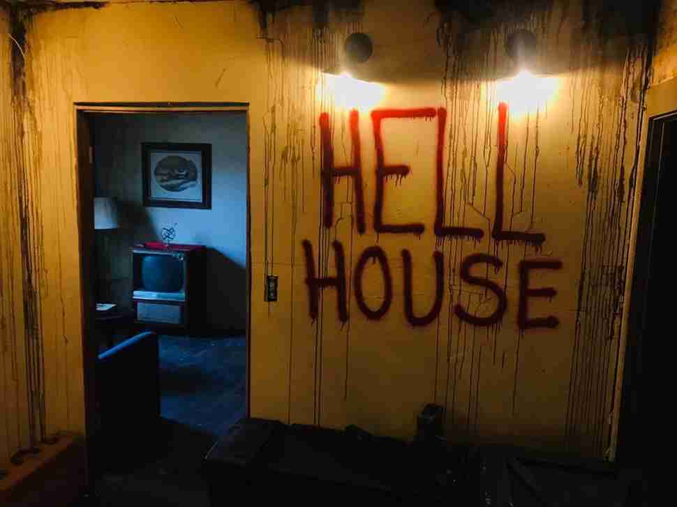 Indy Horror Story: Interactive Horror and Suspense Experience