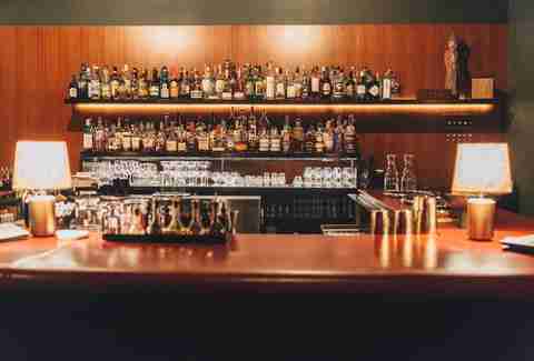 Mr. Lee's Lounge