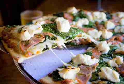Lefty's Chicago Pizzeria