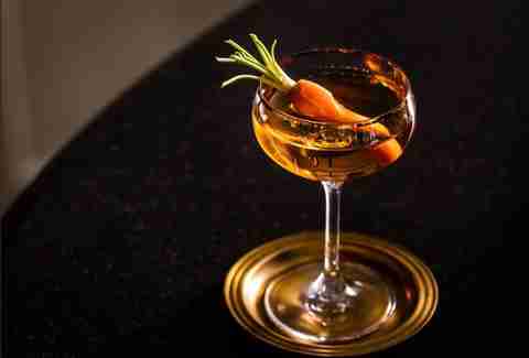 Banzarbar's 22-Degree Halo