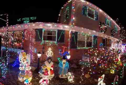 The Great Christmas Light Fight