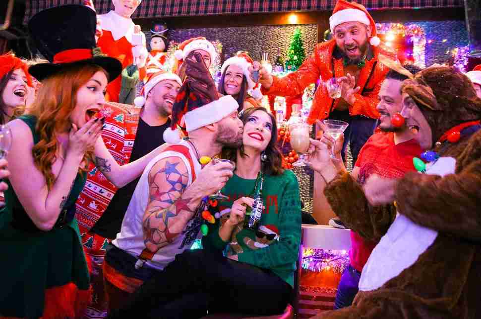Frosty’s A Christmas Bar