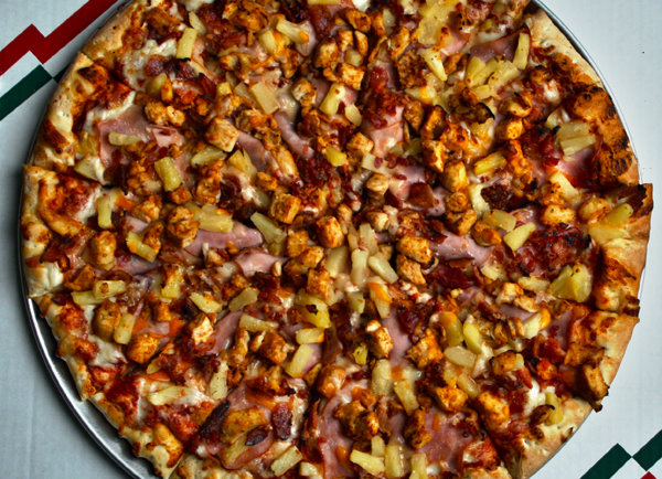 Straw Hat Pizza Invasion