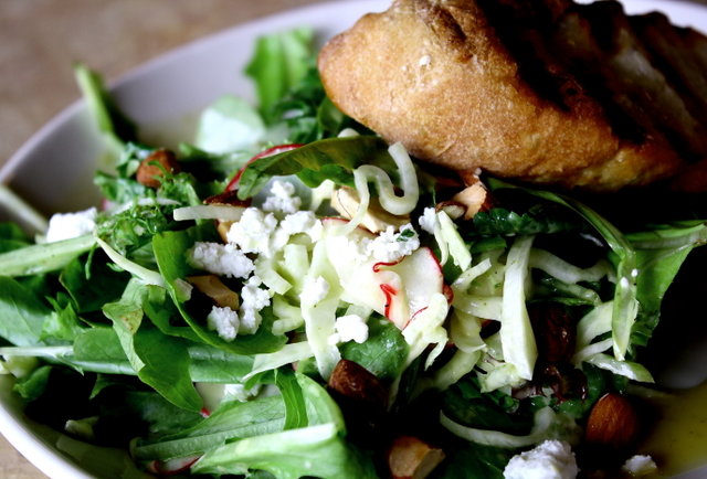 Chilkoot Cafe & Cyclery 