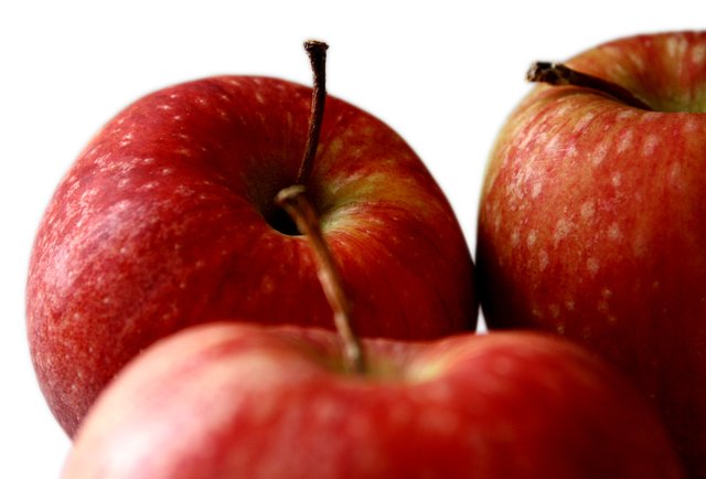 7: Apples