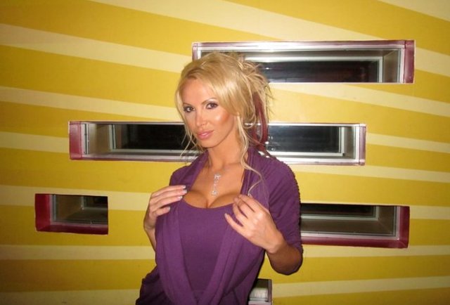 Party With A P***star