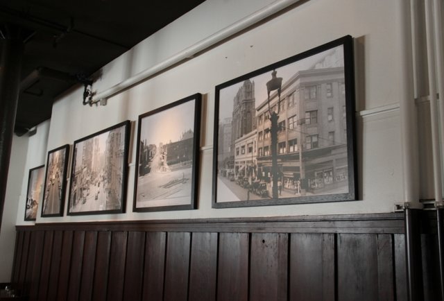 Burritt Tavern