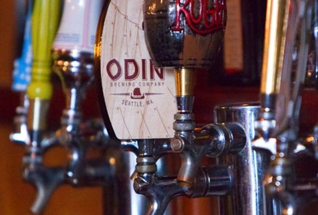 Belltown Pub's Sinful Sunday
