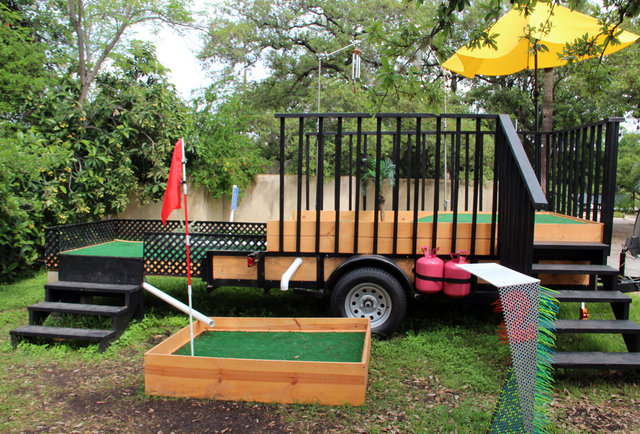 #2 - Mobile, Reconfigurable Mini-Golf Hole with Environment