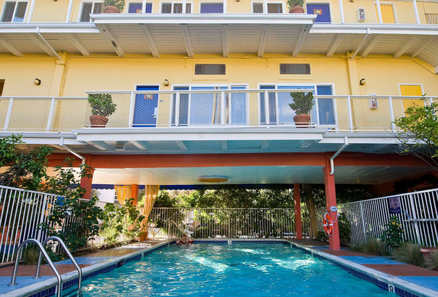 Hotel Del Sol