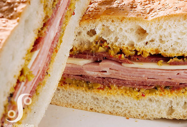 28) Muffaletta