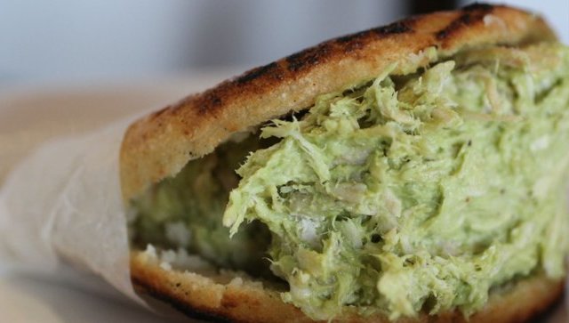 24) Arepas