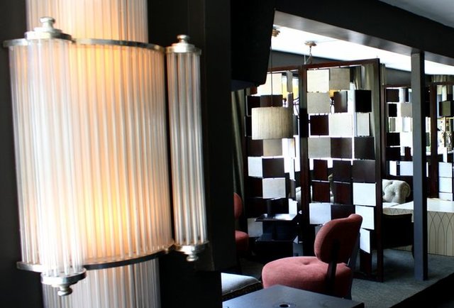 Manhattan Lounge