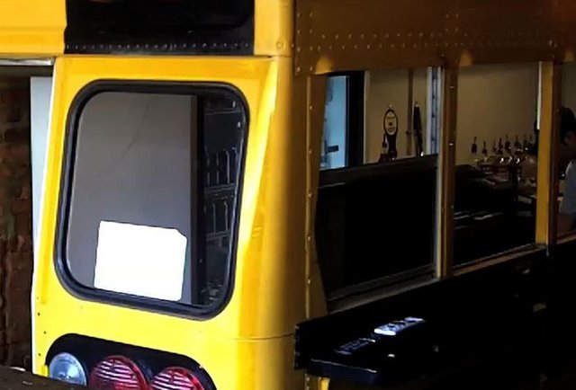Bus Bar at Trusty's