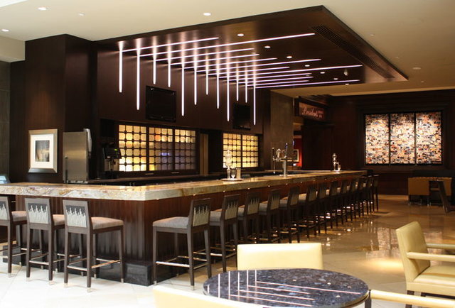 A hotel's birthday present to itself: a new lobby bar