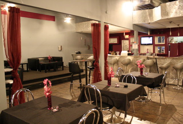 Leverage Food Lounge
