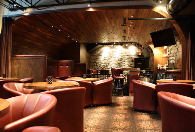 Members-only beer & cocktail cavern