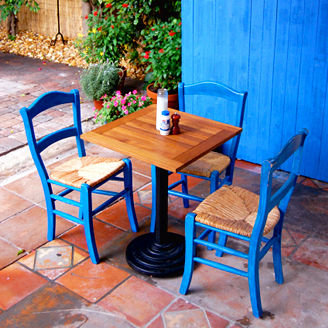 A Greco-Turkish taverna in Buena Vista