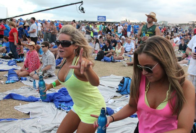 The Girls of Port Paradise