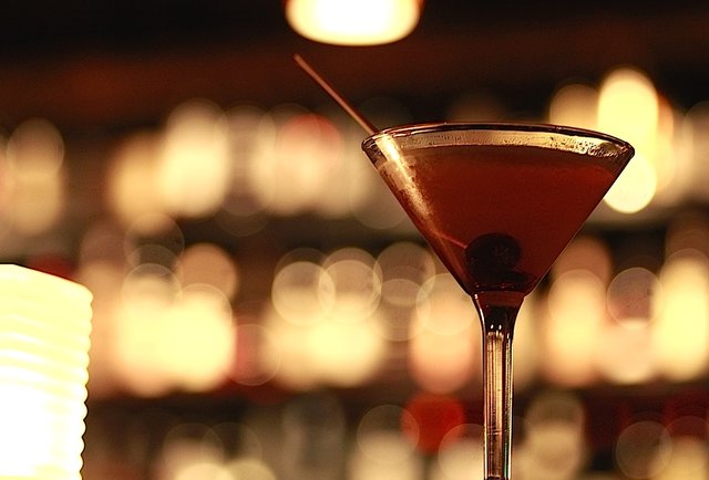 Rae's Lakeview Lounge