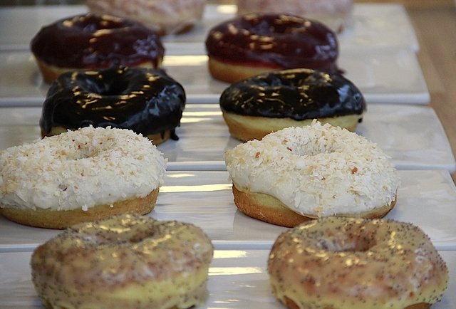 Blue Star Donuts
