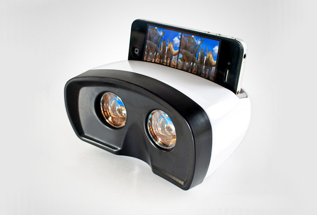 Experience 3D flicks from your phone