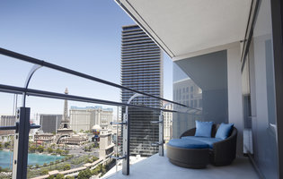 Cosmo's NYE Weekend of Luxury
