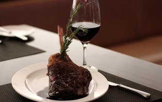Wolfgang Puck STEAK