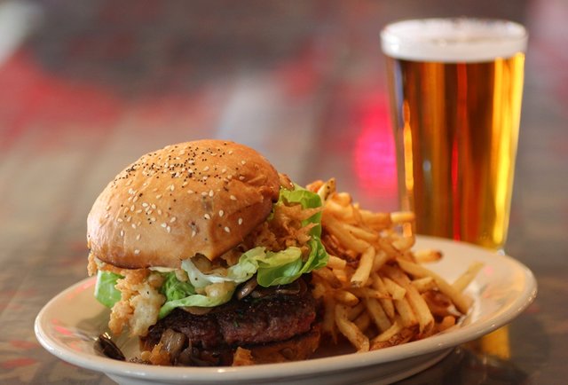TAG Burger Bar at Madison Street, DEN