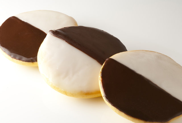 Picking dessert has never been this black and white