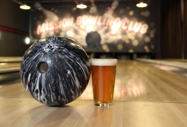 Pac Brew Lab's Dinner at Mission Bowling