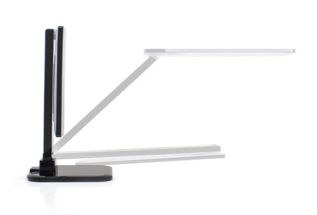 Satechi Smart LED Desk Lamp 