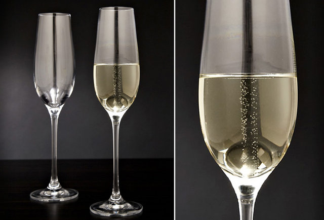 Forever Bubbling Champagne Flutes
