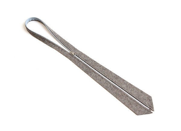 Zip-Up Tie