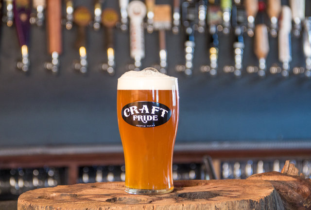 52 Texas taps arrive on Rainey St
