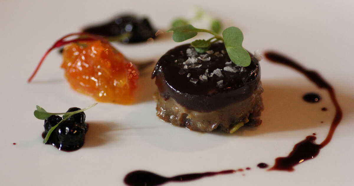 TAG Raw Bar's Freshest Slices Eat Thrillist Denver