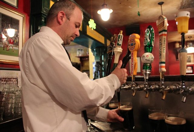 Eli the Guinness Artist