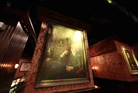 Jekyll & Hyde interior - painting