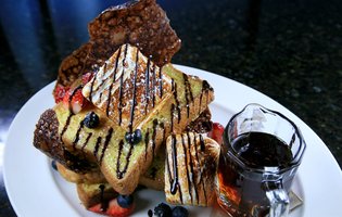 5 Perfect Chicago Mother's Day Brunches