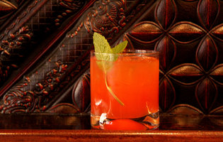 <em>Game of Thrones</em> 'tails in a Midtown Village booze hall