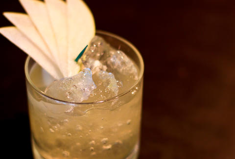 1Kept - Pear Moonshine cocktail