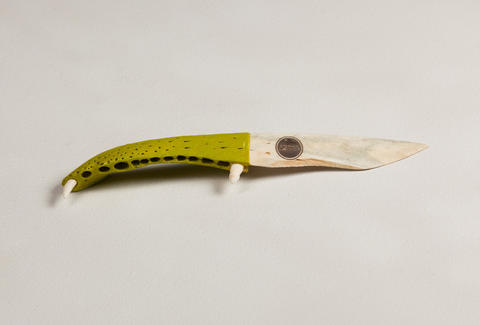 Fangblade up close