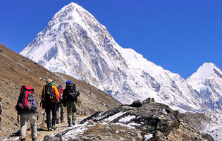 Red Savannah's Himalayas By Helicopter Package