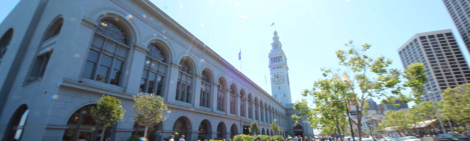 The Embarcadero Neighborhood Guide