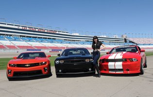 Drive a 662hp Mustang as fast as you possibly can on a racetrack