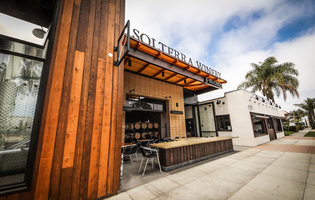 Growlers of wine and all-you-can-eat tapas