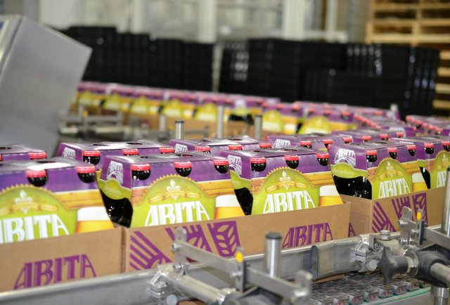 Abita Strawberry Harvest Lager-Summer Beers: The 150 You Need to Drink Before September