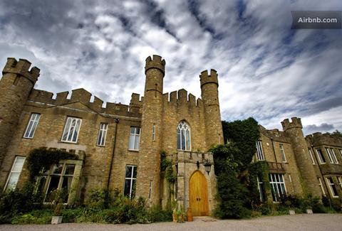 Airbnbest: Augill Castle Main